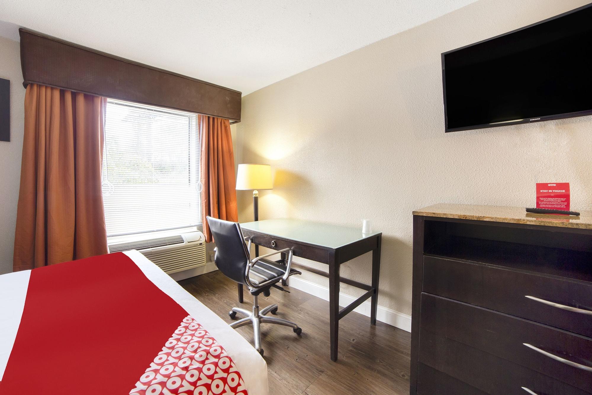 Econo Lodge Inn And Suites Dentsville 外观 照片