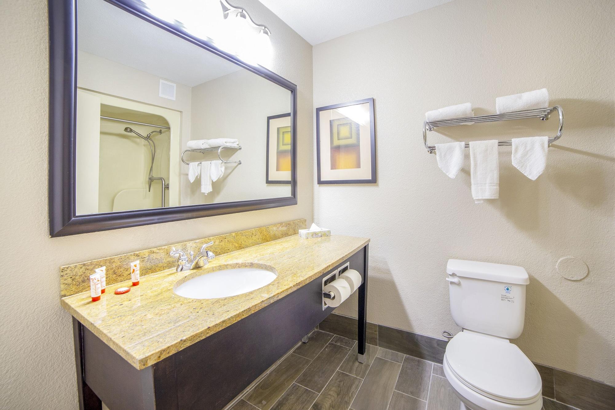 Econo Lodge Inn And Suites Dentsville 外观 照片